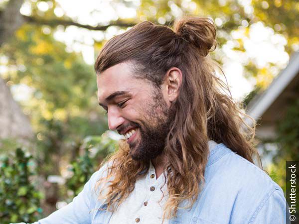 Featured image of post Hair Style Men Long Hair With Beard - Long hair man short beard beard model.