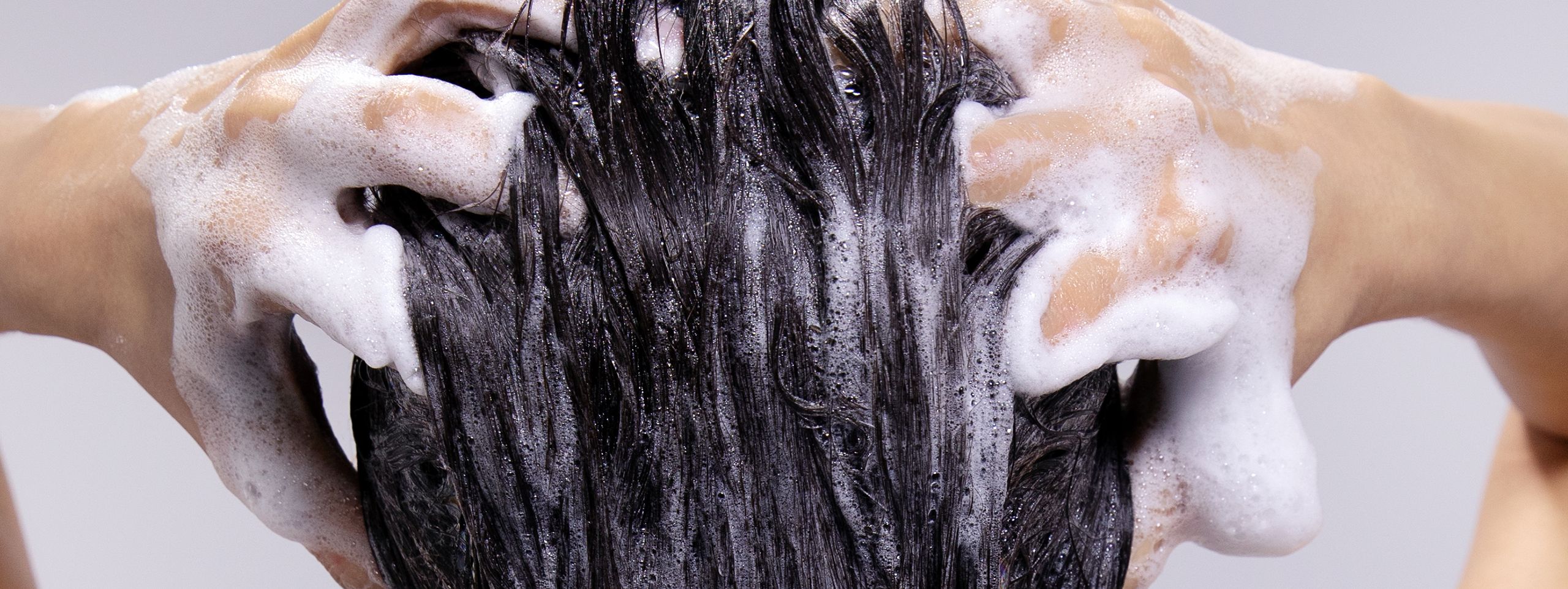 How to Wash Your Hair For Optimum Results