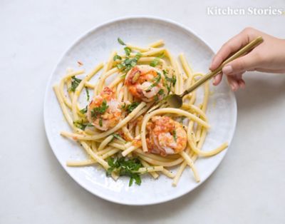 Macaroni with shrimp