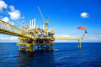 Plataforma de petróleo y gas en alta mar