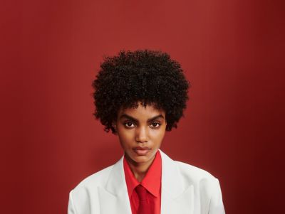 Essential Looks 1:2024 Collection | Schwarzkopf Professional 