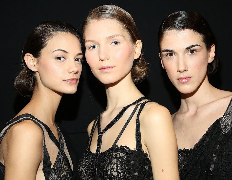 Прическа пучок