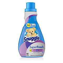 SuperFresh Violet Breeze Liquid Fabric Softener | Snuggle®