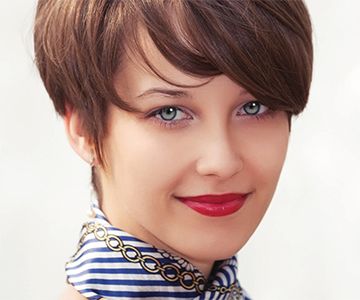 Pixie Cuts and Short Bobs