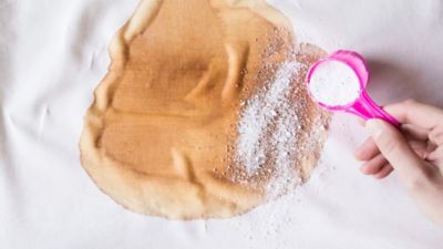 How to clean coffee stains from clothing