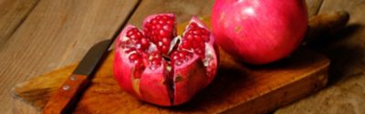 How to cut a pomegranate