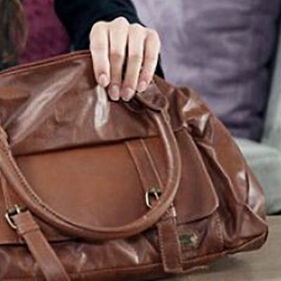 How to fix a leather bag?