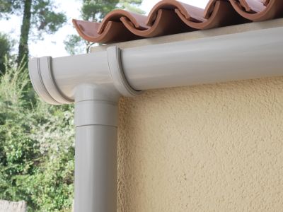 How to Repair Gutter Seams with Sealants&nbsp;