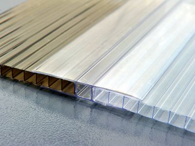 Polycarbonate glue: The ideal adhesive for many plastics