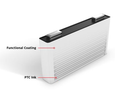 Batterie d'une voiture blanche