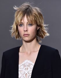 Short Haircuts For Thick Hair Style Guide