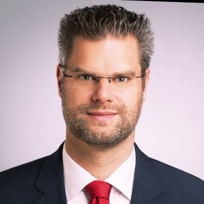 Headshot of Henkel Employee Therese Niemi