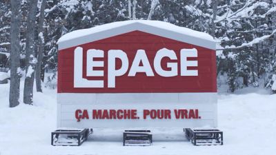 lepage Ça marche Pour vrai logo in winter an forest background