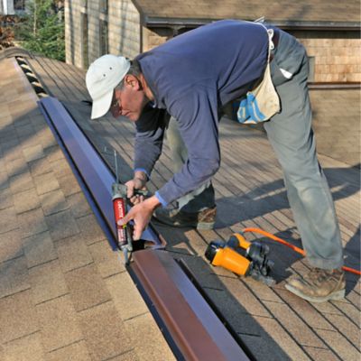 How to caulk your roof with the best roof sealants