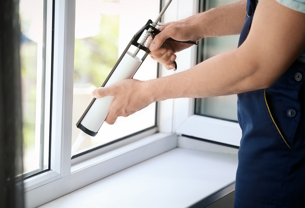 How to Remove Glue and Adhesive Stains From Wood