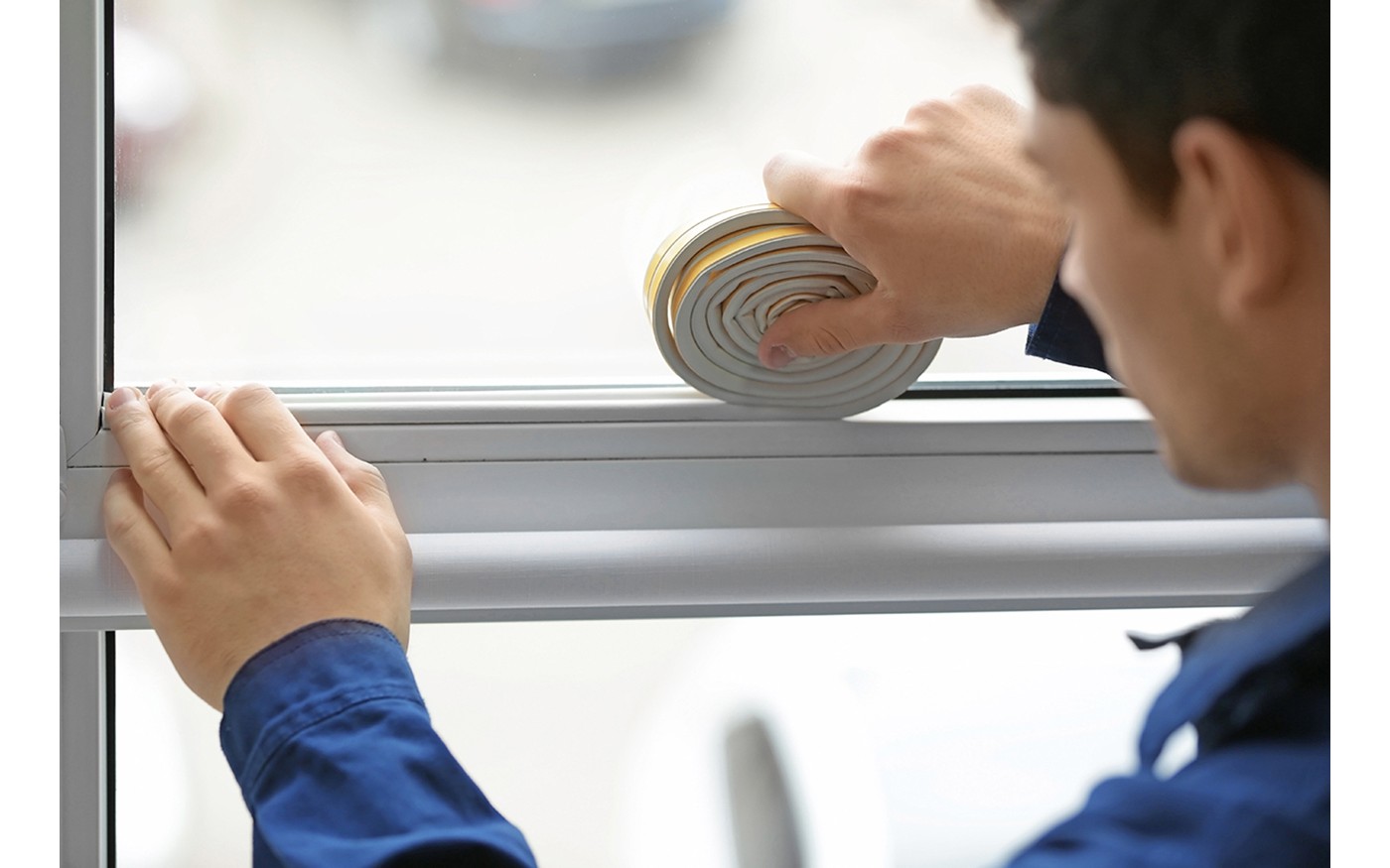 How to caulk windows