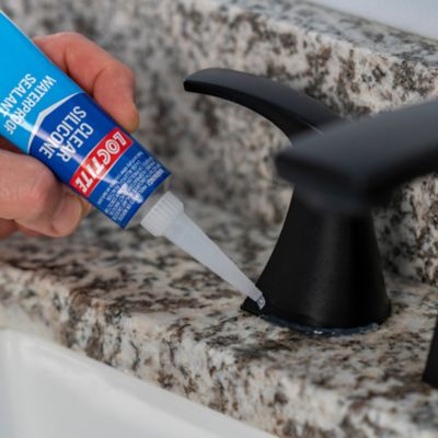 Plumbing sealant: Waterproof protection for bathrooms!