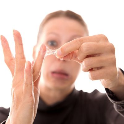 pelleten sav Generalife How to get super glue off fingers: Top tips