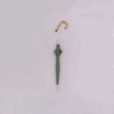 Reparar mango de un paraguas roto