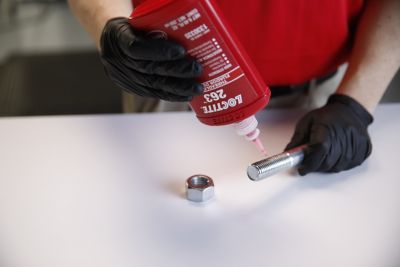 How to Choose the Right LOCTITE<sup>®</sup>&nbsp;Threadlocker