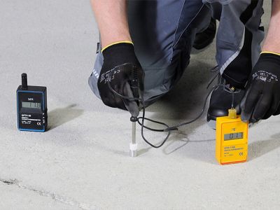 How to measure the substrate moisture